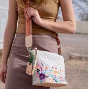 NWT Consuela Echo Crema Wedge